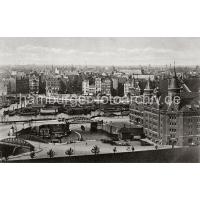 0187_222_1 Blick vom Dach des Kaispeichers auf den Hamburger Binnenhafen | Binnenhafen - historisches Hafenbecken in der Hamburger Altstadt.